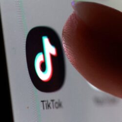 Alabama anuncia que TikTok pagará até US$ 300 milhões por segurança infantil Alabama anuncia que TikTok pagará até US$ 300 milhões por segurança infantil