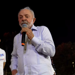 “Amanhã teremos alguns anúncios importantes”, antecipa Lula em meio a expectativa de decisão sobre bets “Amanhã teremos alguns anúncios importantes”, antecipa Lula em meio a expectativa de decisão sobre bets