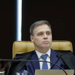 Após adiamento do caso Moraes, julgamento de Mendonça no STF vira dúvida Após adiamento do caso Moraes, julgamento de Mendonça no STF vira dúvida