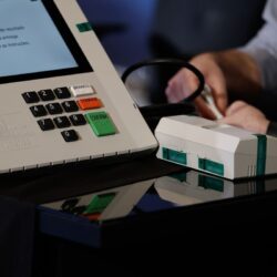 Candidatos não poderão ser presos a partir deste sábado