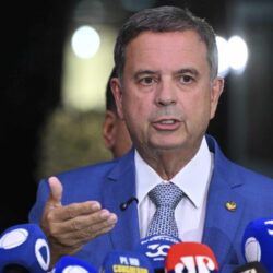 Coordenador da campanha de Flávio Bolsonaro manobra por impeachment de Moraes Coordenador da campanha de Flávio Bolsonaro manobra por impeachment de Moraes