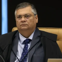 Dino cobra explicação sobre elo entre Master e instituto de Mendonça
