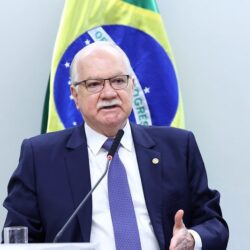 Fachin manda Mendonça retirar sigilo de petição sobre pagamentos a Vorcaro Fachin manda Mendonça retirar sigilo de petição sobre pagamentos a Vorcaro