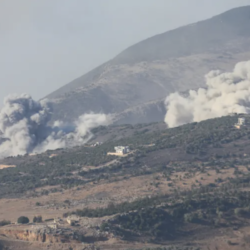 Israel ataca sul do Líbano com drone e bombardeios de artilharia Israel ataca sul do Líbano com drone e bombardeios de artilharia