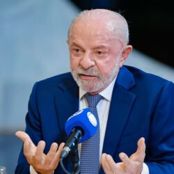 Lula diz que Trump é o guru da extrema direita e ressalta: “vamos ganhar”