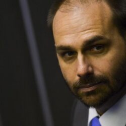 Ministério da Justiça demite Eduardo Bolsonaro por abandono de cargo Ministério da Justiça demite Eduardo Bolsonaro por abandono de cargo