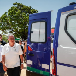 Ministério da Saúde entrega 137 veículos para reforçar o SUS em 49 cidades de Minas Gerais Ministério da Saúde entrega 137 veículos para reforçar o SUS em 49 cidades de Minas Gerais