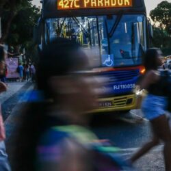 Pesquisa aponta que solidão e exaustão ampliam abstenção nas urnas Pesquisa aponta que solidão e exaustão ampliam abstenção nas urnas