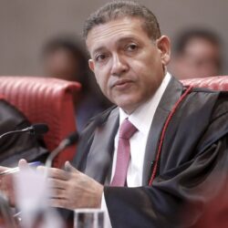 Presidente do TSE reclama de interferência em decisões da Corte Presidente do TSE reclama de interferência em decisões da Corte