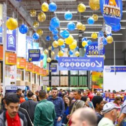 Reajuste no Bolsa Família: quais varejistas da B3 podem ser beneficiadas?