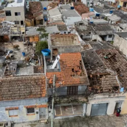 Temporal provoca morte e atinge 119 cidades gaúchas; SC e PR também têm estragos Temporal provoca morte e atinge 119 cidades gaúchas; SC e PR também têm estragos