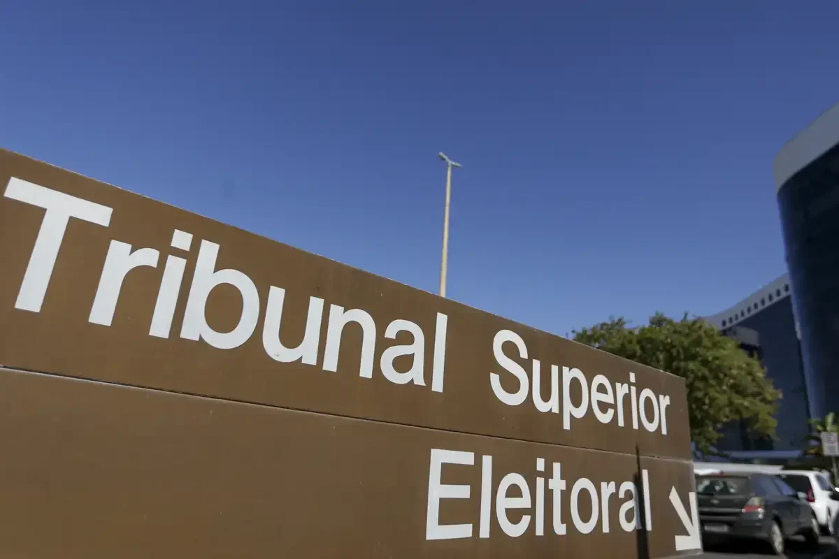 TSE cria ferramenta de IA para acesso a informações sobre eleições
