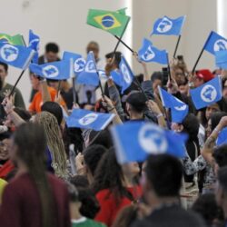 UNE convoca ato em SP em defesa da democracia e por reformas estruturais