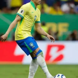 Wesley é cortado e Vanderson é convocado para amistosos da Seleção Wesley é cortado e Vanderson é convocado para amistosos da Seleção