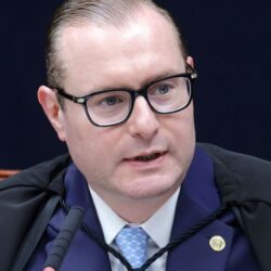 Zanin nega liminar para obrigar Senado a instalar CPI sobre Master